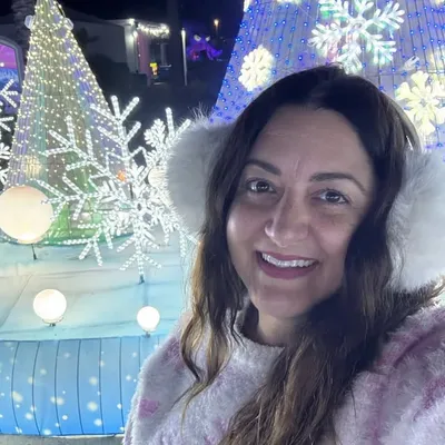 Sharon | Los Angeles Creator profile