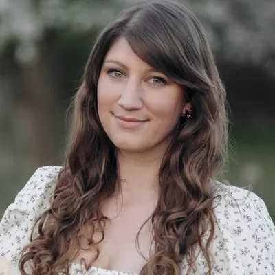 Christina Becker profile