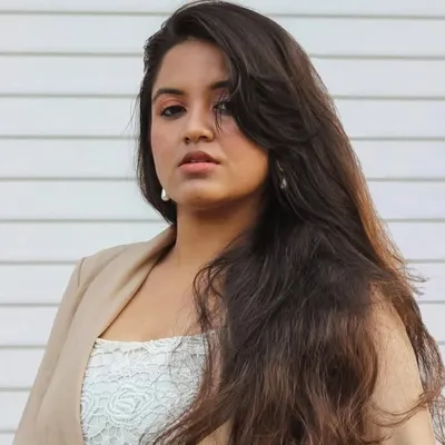 Manali Saha ๐ฆ profile