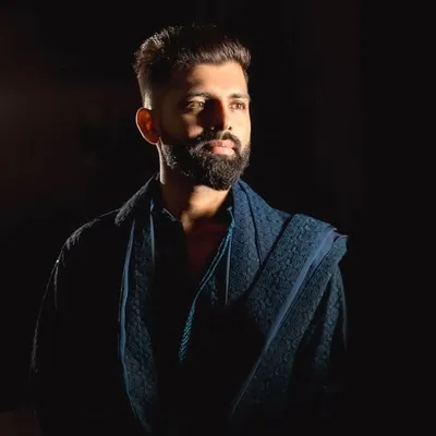 Manan Vohra profile