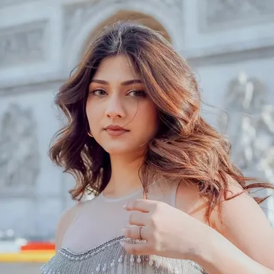 Manasi Mau profile