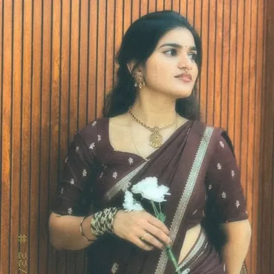 Mandara Gowda profile