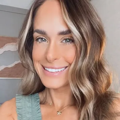 Mandie Dexter profile