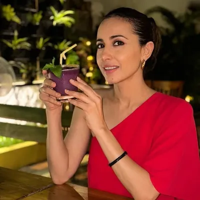 Mandira Wirk profile