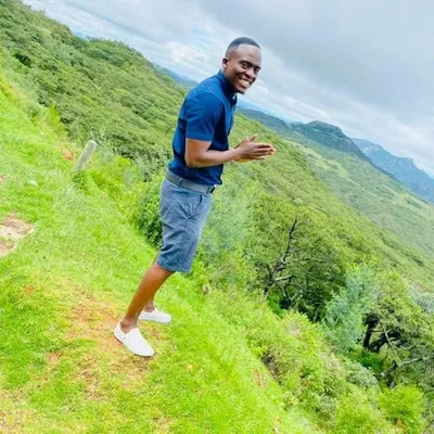 Mandisi Madonko profile