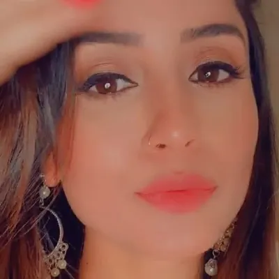 Mani Kaur profile