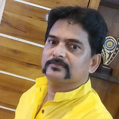 Manindra Mallik profile