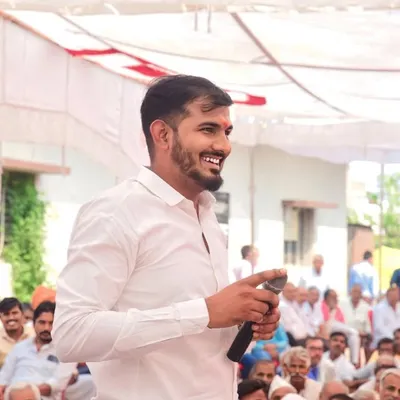 manish panwar profile