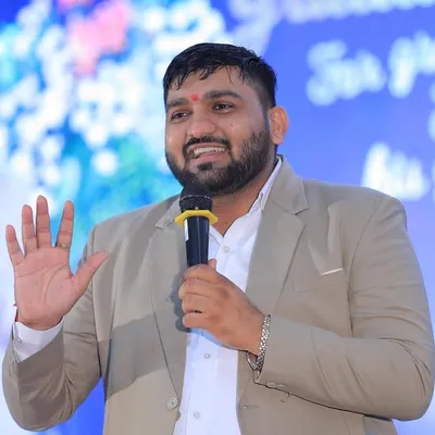 Manish Vaghasiya profile