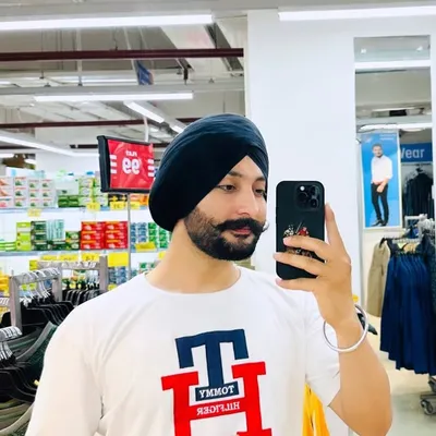 Manmeet Makkar profile