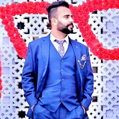 Mannu Kapoor profile