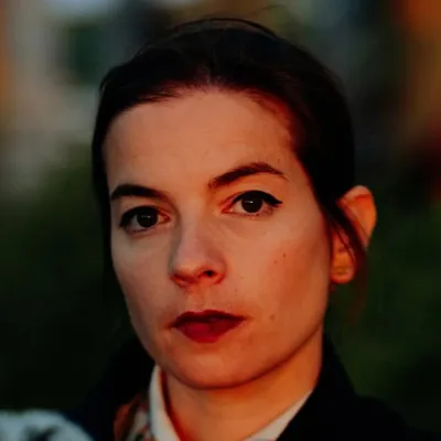 Manon Bril profile