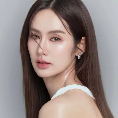Manow Sornsin profile