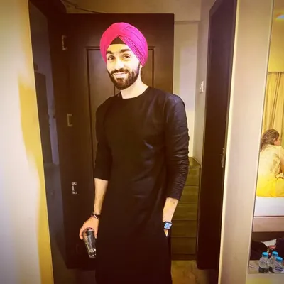 Manpreet Singh / Mr. Simrin singh chadha profile
