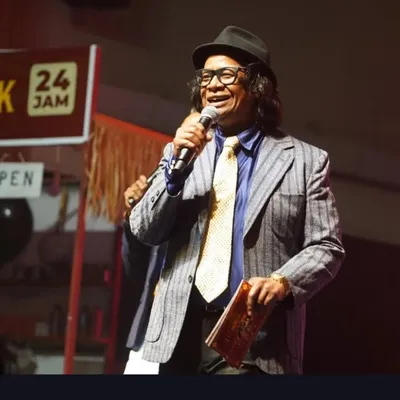 Man Raja Lawak profile