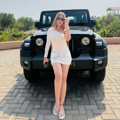 Mansi Kashyap👑