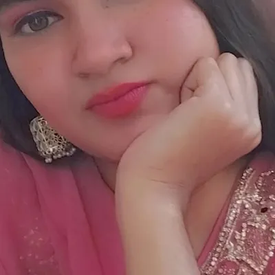 khusnuma hussain profile