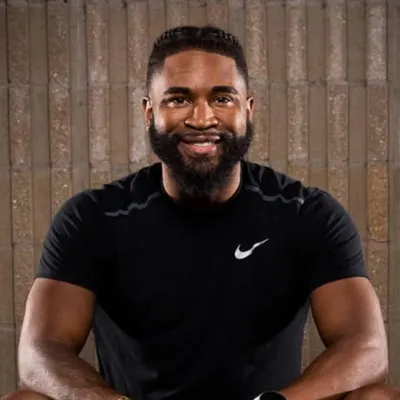 Manteo Mitchell profile