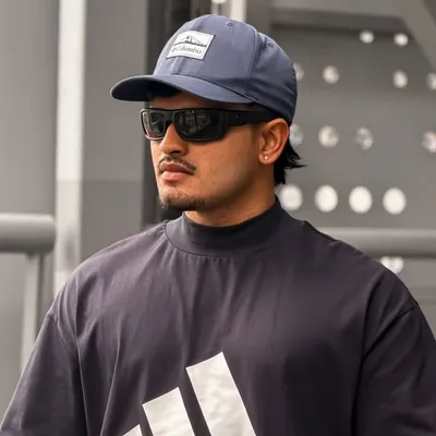 M A N U profile