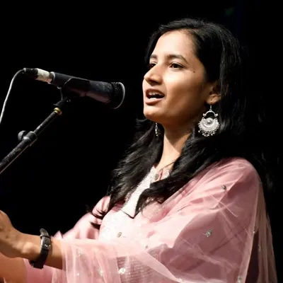 Manu Vaishali profile