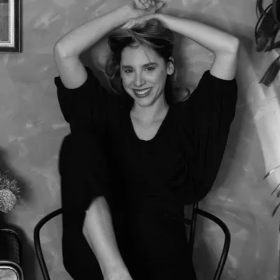 Manoela Aliperti profile