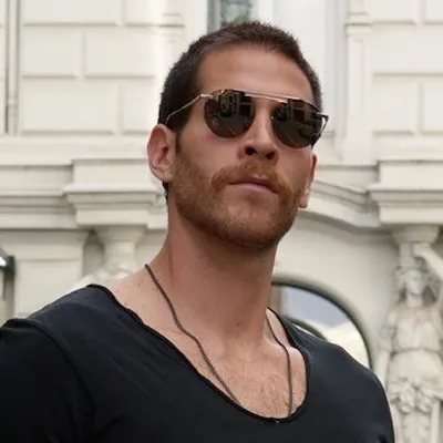 Manuel Riguezza profile