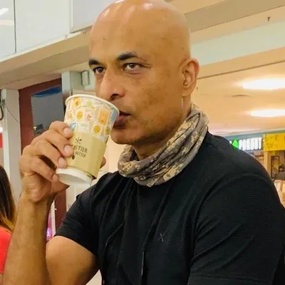 Manu Joseph profile