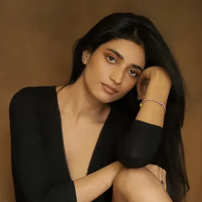 Manyaa Singh profile