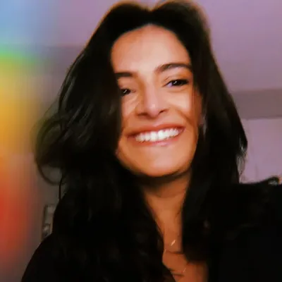 Marina Meira profile