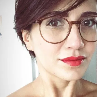 Özlem profile