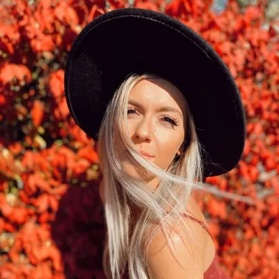 Mara Cobb profile