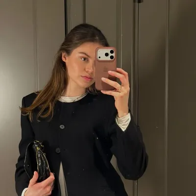 Mara Nijman profile