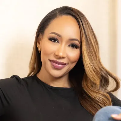 4x Emmy Winning Journo | Founder, Mara Porter Inc. profile