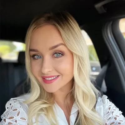 Real Estate Marbella | Renata Zdanovic ® profile