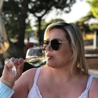 MrsLo profile