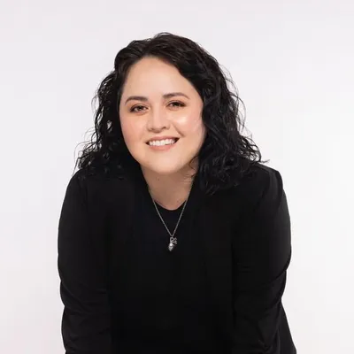 Marcela De La Garza profile