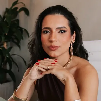 Marcela Jacon | Marketing & Posicionamento Magnético profile