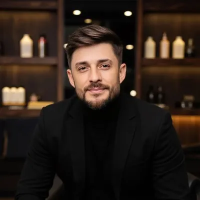 MARCOS RIÉGEL profile
