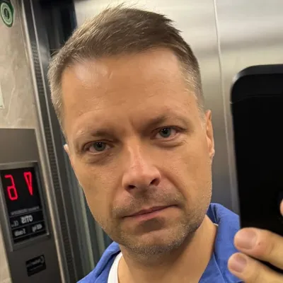 Marek Sekielski profile
