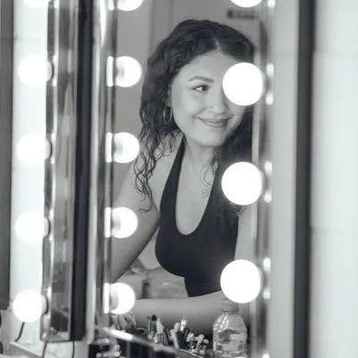 Margherita - Red carpet and beauty make-up artist London profile