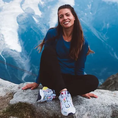 Margot Dauvergne profile