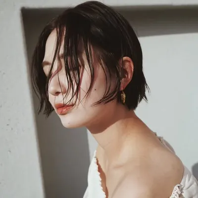 mari tsuruta 鶴田真梨 profile