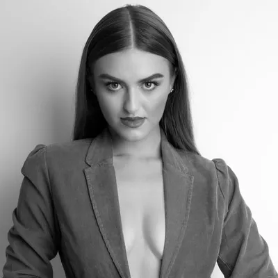Maria Michelle Palomino profile