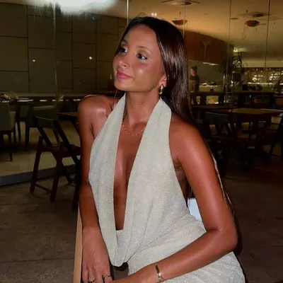 Maria Santos profile