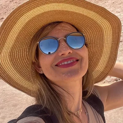 Maria Benocy profile