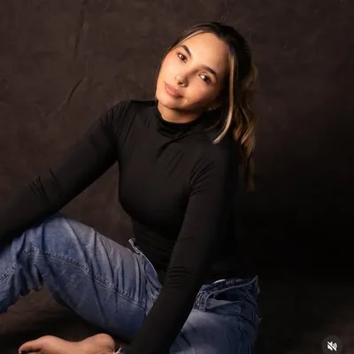 Maria Caro - UGC profile