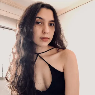 Larissa : ) profile