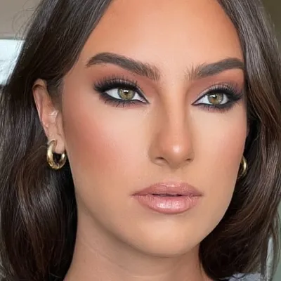 .MARIANA GINER. profile