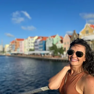 Mariana profile