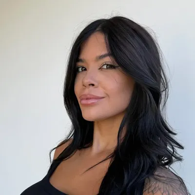 MARIANA ARAUJO profile